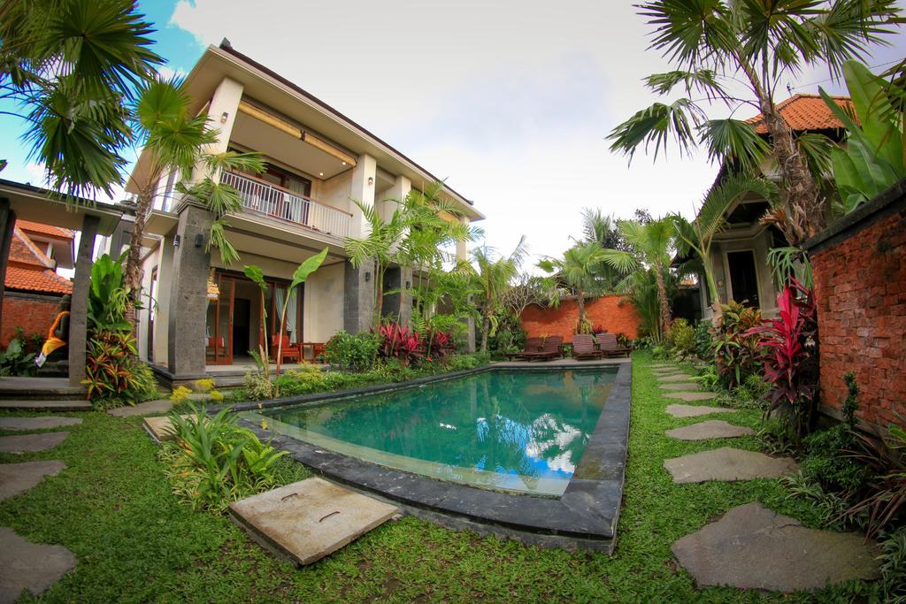 Cahyatika Bed & Breakfast Ubud Exterior foto